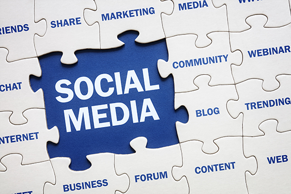 integrate influencer marketing with social media marketing